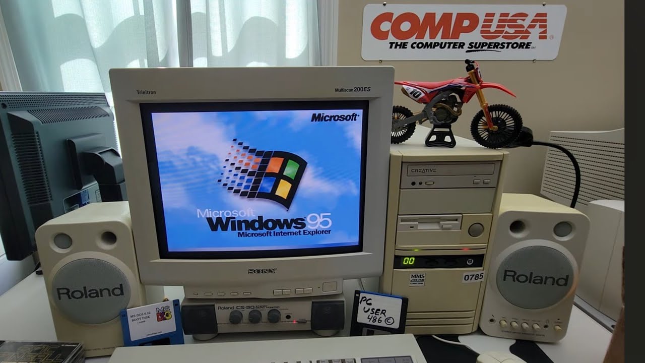 Installing Windows 95 in 25 - #asmr #nostalgia
