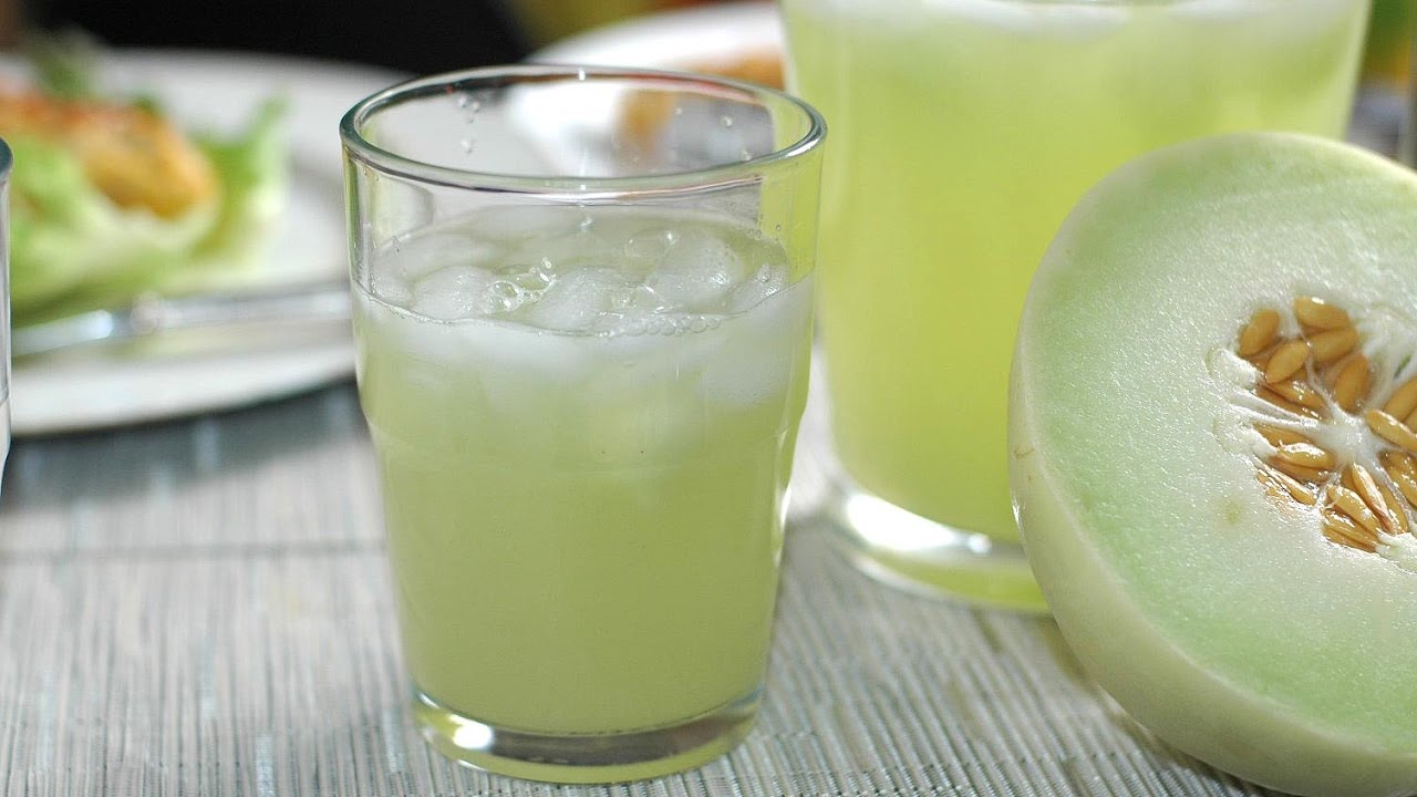 Agua de limón con melón verde