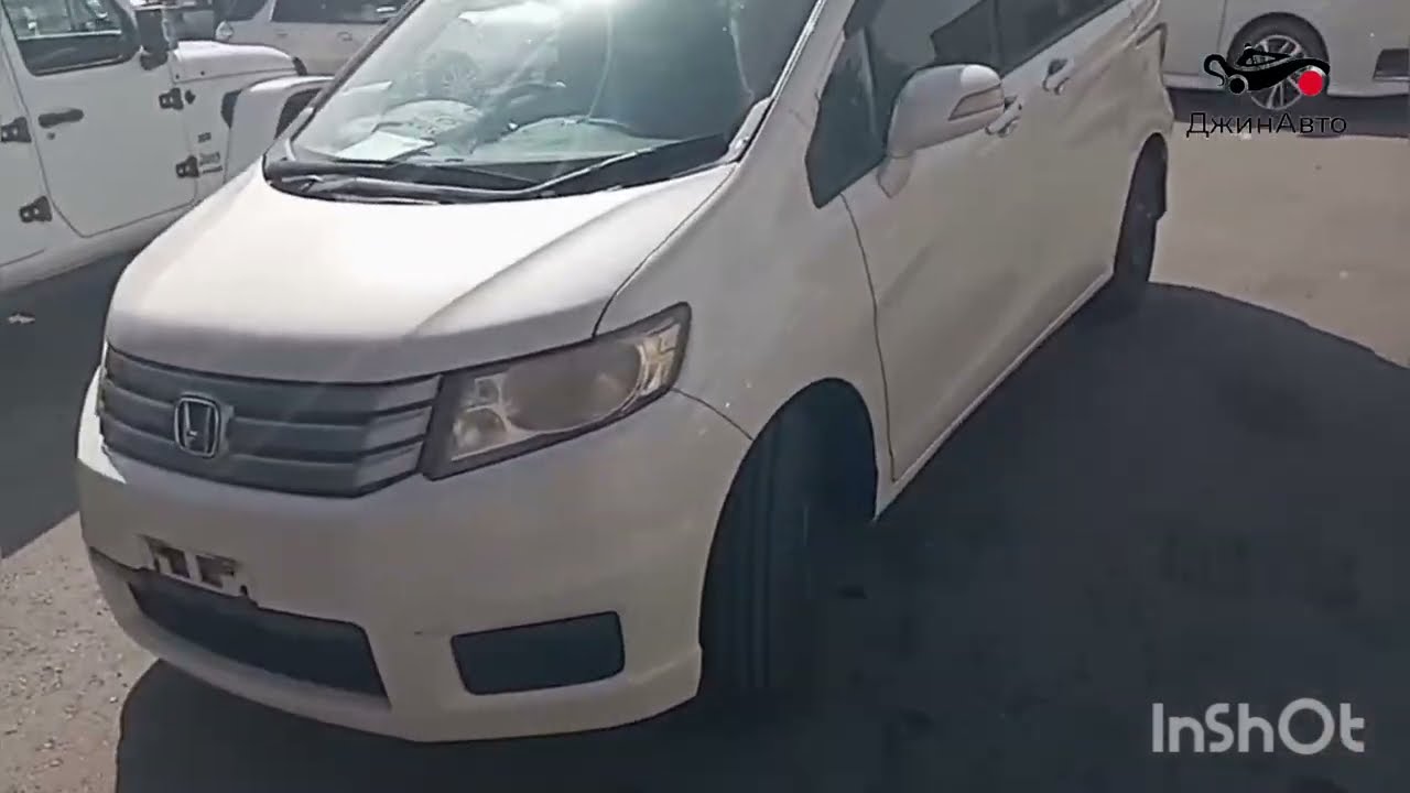 Honda Freed Spike обзор очень просторного салона!!! 