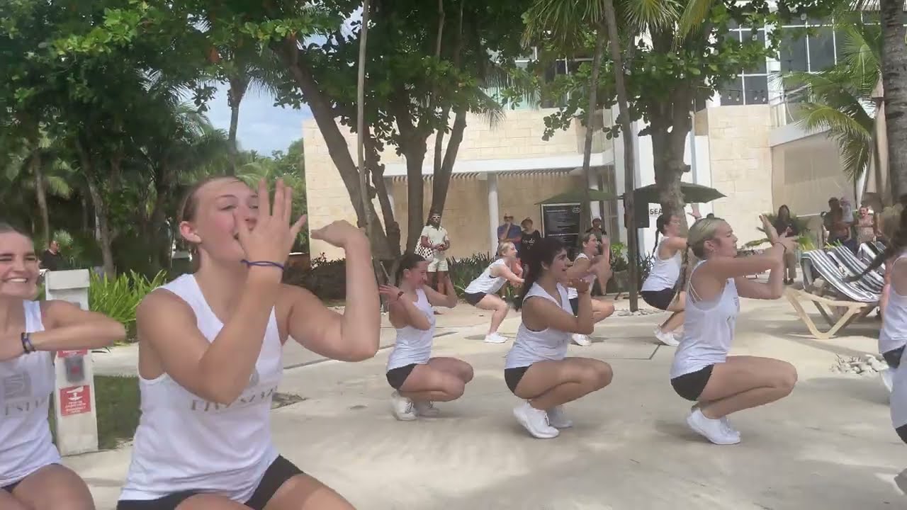🌴✨ Five Star Dance Company | Pool Teaser Performance – Mexico 2025 ✨🌴| Charlotte Parsons