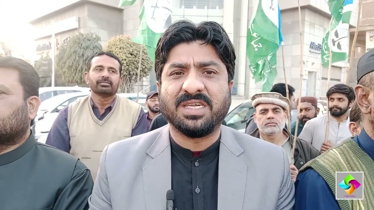 Jamaat-e-Islami Faisalabad holds protest demonstration at Chiniot Bazaar Chowk