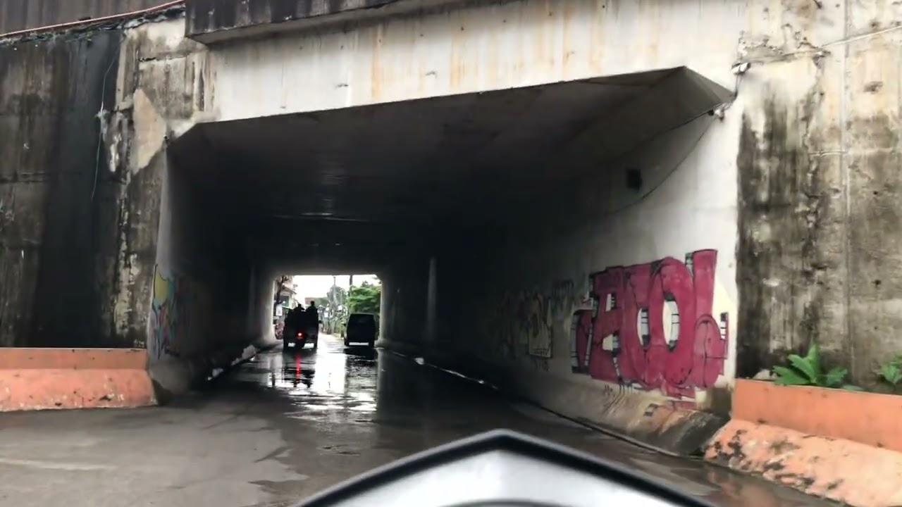 Suasana jalan ngabuburit sore di Kunciran | Tangerang