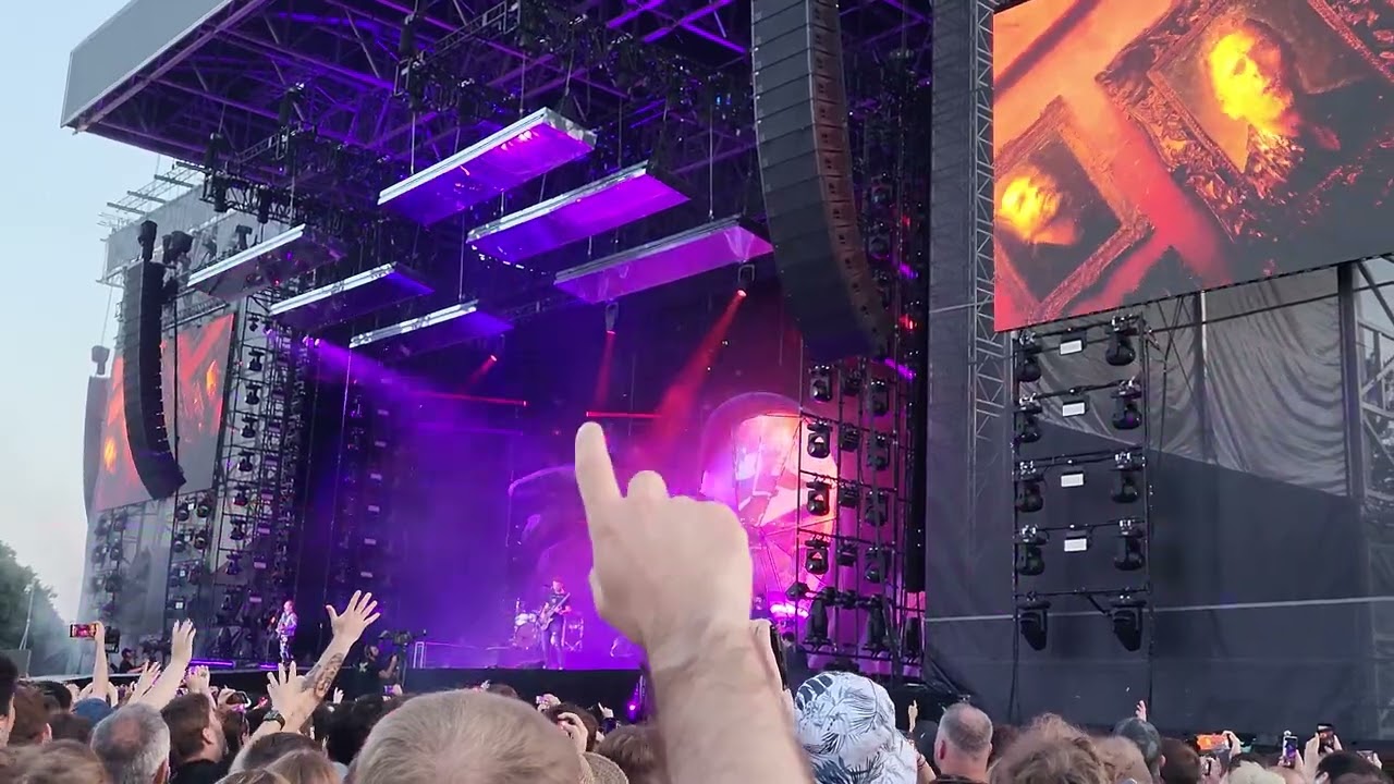 Muse - You Make Me Feel Like It's Halloween | Milton Keynes Bowl 2023