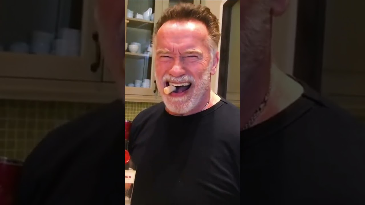 Arnold's secret to the best PROTEIN Shake!😂#shorts #arnold #arnoldschwarzenegger