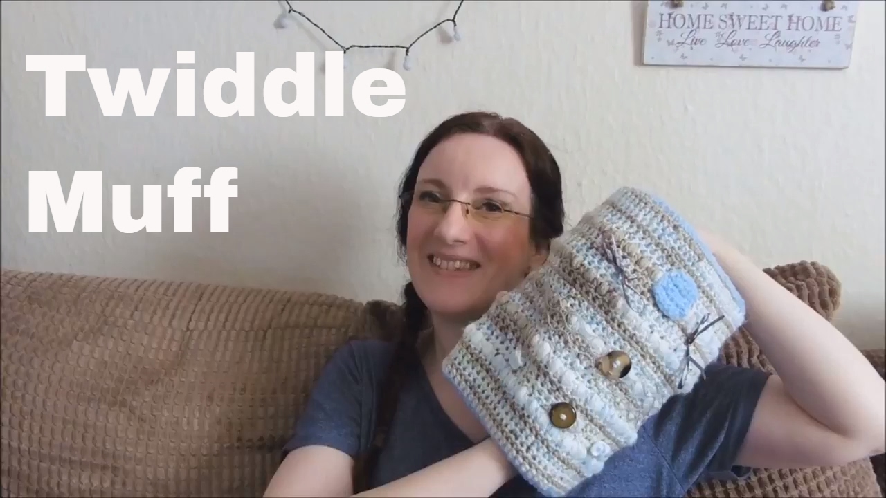 Vlog 61 - Twiddle Muff