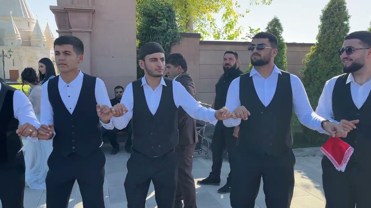 Dawata Ezdya Murat Mraz Roman