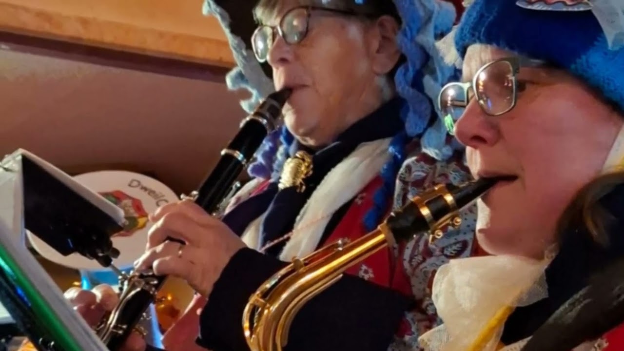 Vastenavend Intocht Krabbegat 2025 Dweilorkest De Zeekrale.