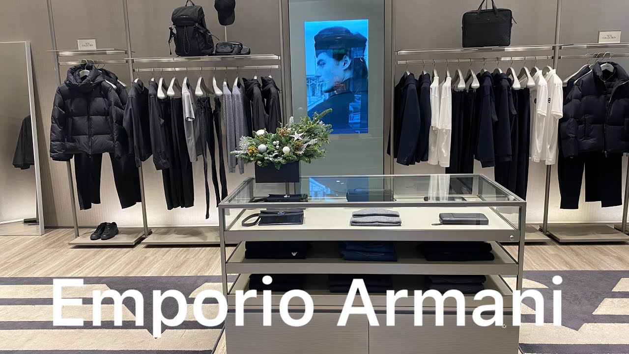 Emporio Armani  // 4 k