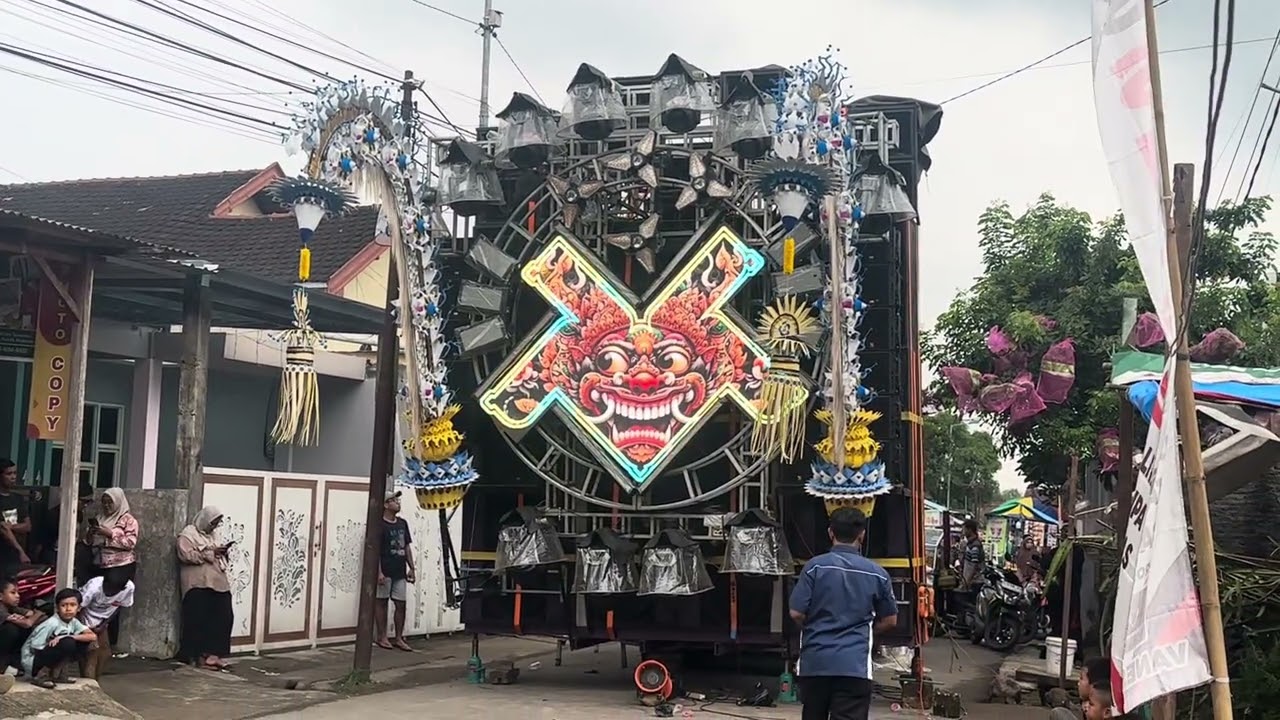 UMI IBUNDA BOSS BSS AUDIO REBORN MULAI MENIKMATI SOUND HOREG