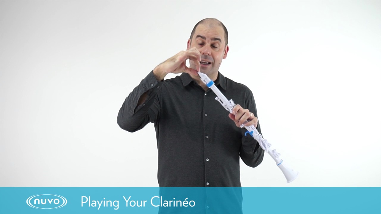 03.  Playing your Clarineo