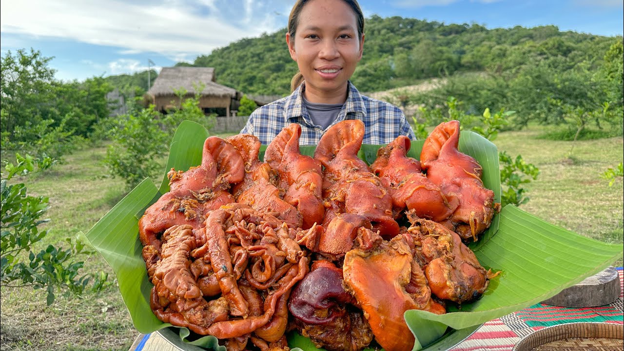 ធ្វើផាកឡូវ ៣០គីឡូចែកពុកម៉ែបងប្អូននៅឆ្ងាយពីភូមិ Chhom Sreypach