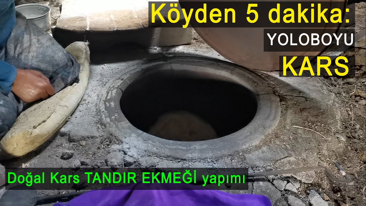 Изготовление хлеба тандури в селе Карс Ёлбою. натуральное питание