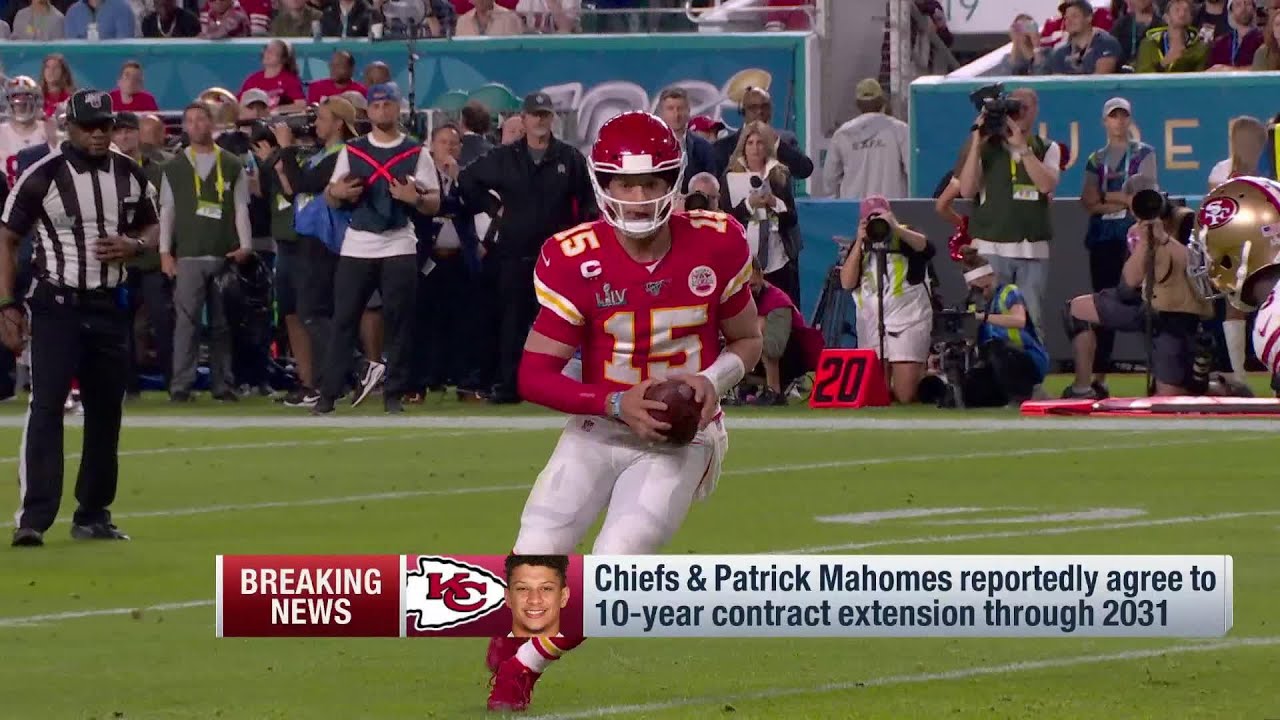 Patrick Mahomes Signs 10-YEAR Deal!