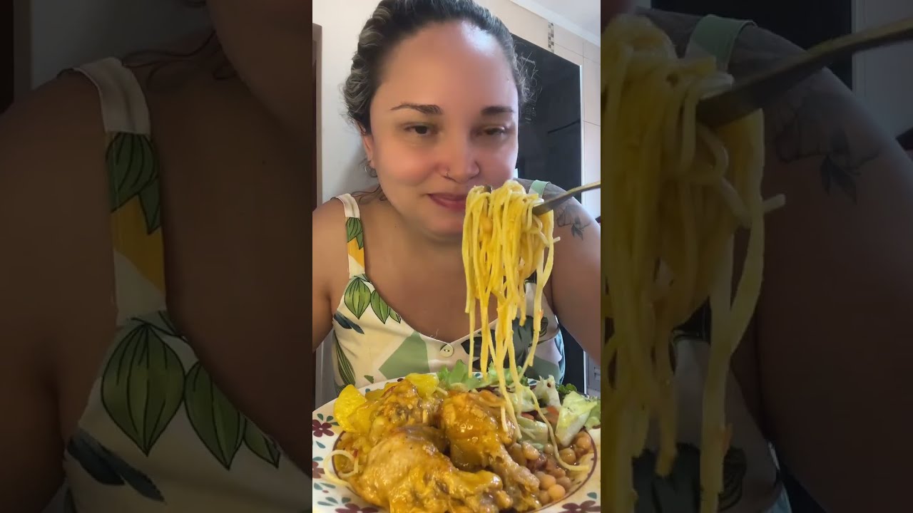 #COMENDOMUITO : HJ EU CAPRICHEI NO ALMOÇO ( Franguinho guisado com batata, macarrão, feijão e 🥗 )