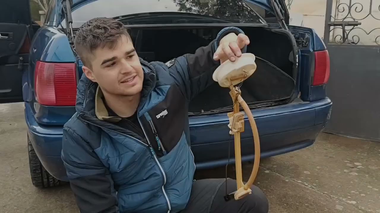 Mi coche no marca el nivel de gasolina! ⛽ Audi 80