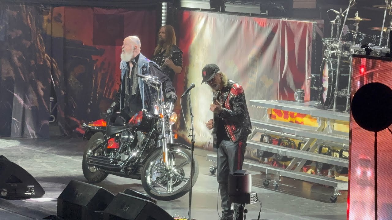 Judas Priest with Glenn Tipton at the O2 London - Living After Midnight 