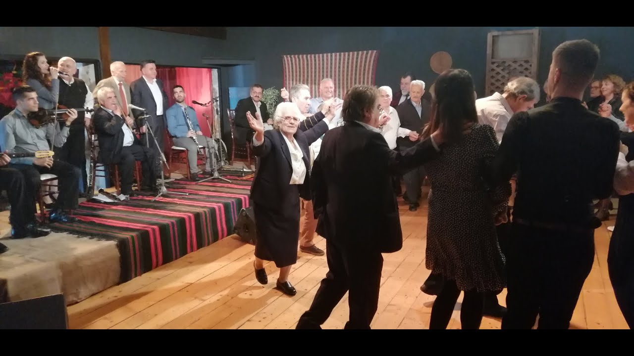 «Στη μέση στα Καλάβρυτα!..»Τραγούδια και χοροί στα χωριά των Καλαβρύτων