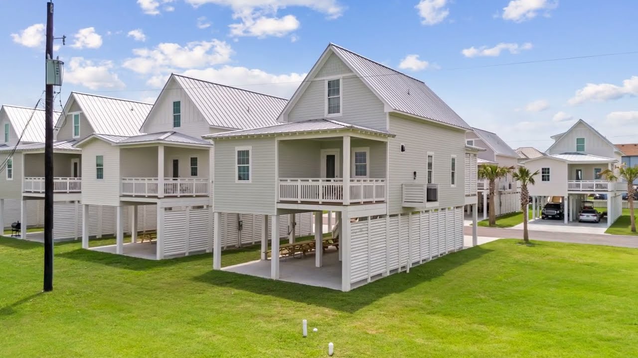 Galveston Beach House | 23500 San Luis Pass Rd.