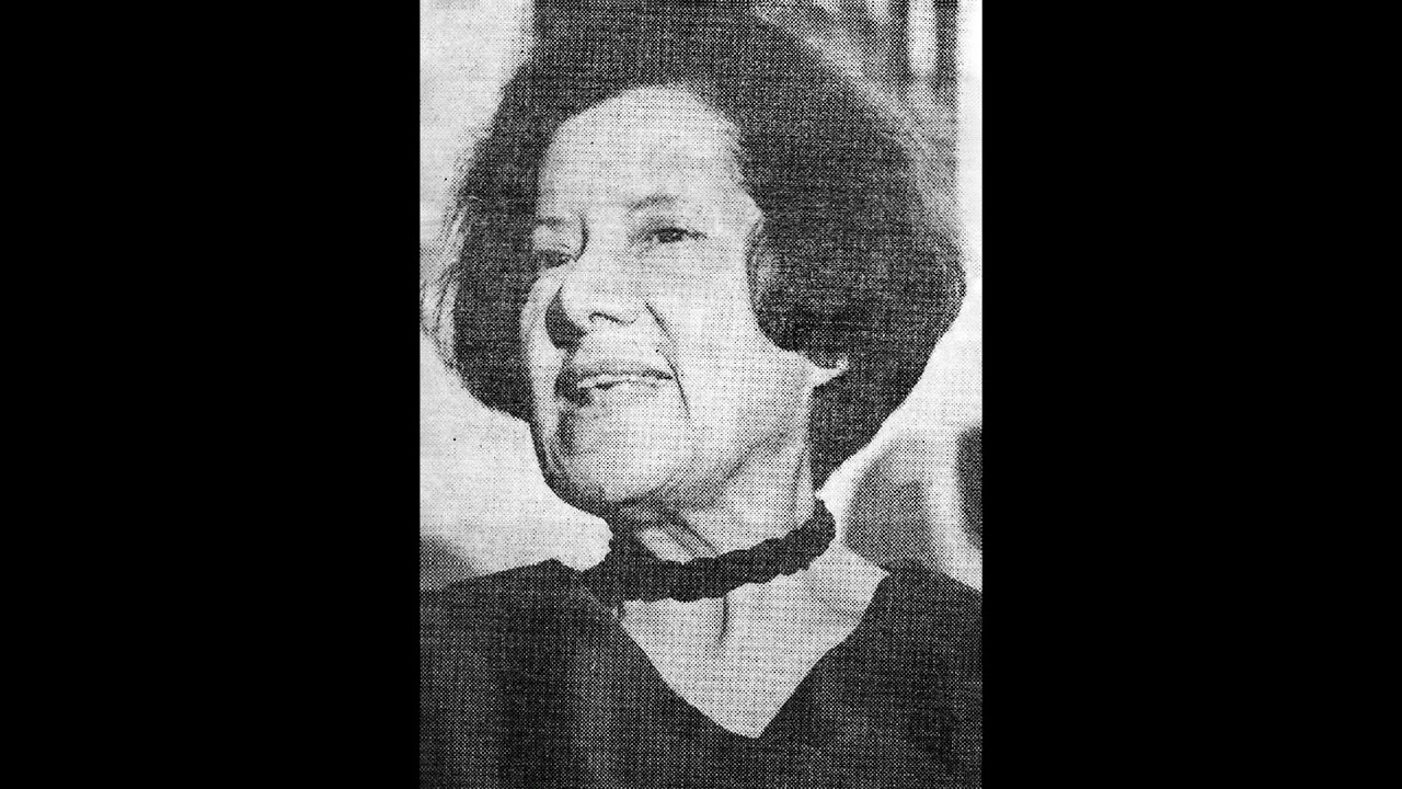 Guiomar Novaes estudando em casa | Prelúdio Op.32 No.12 de Rachmaninoff (1975)