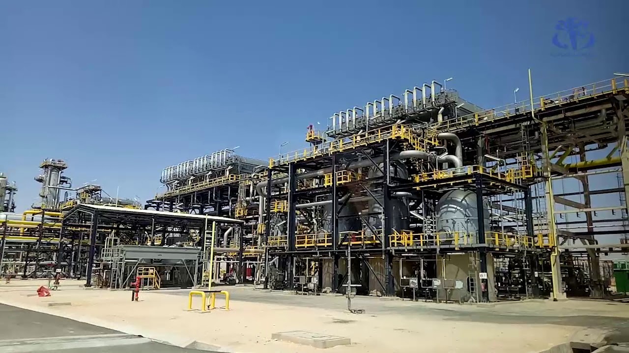 أدرار: عرقاب يدشن محطة توليد للكهرباء بالطاقة الشمسية