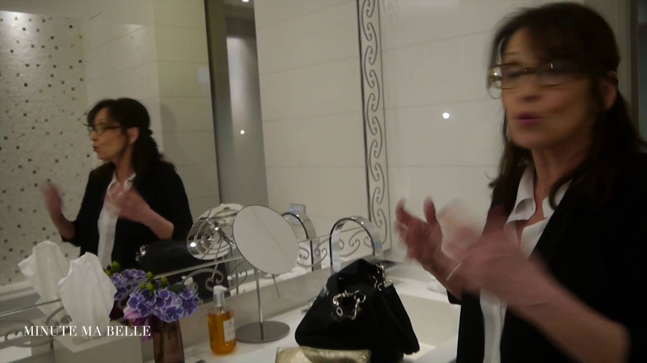 Dans le sac de Chantal Lauby
