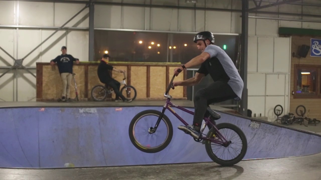 John Stefani 1minute