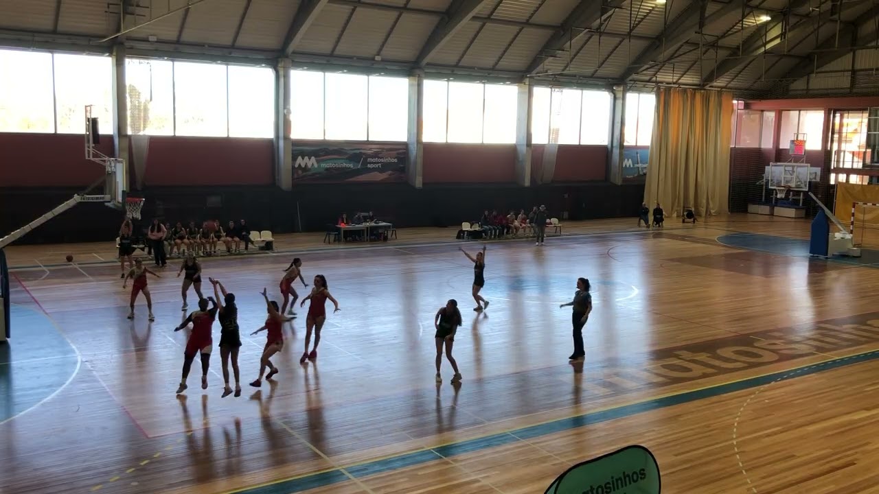 Leça vs Coimbrões sub 16    1 Parte