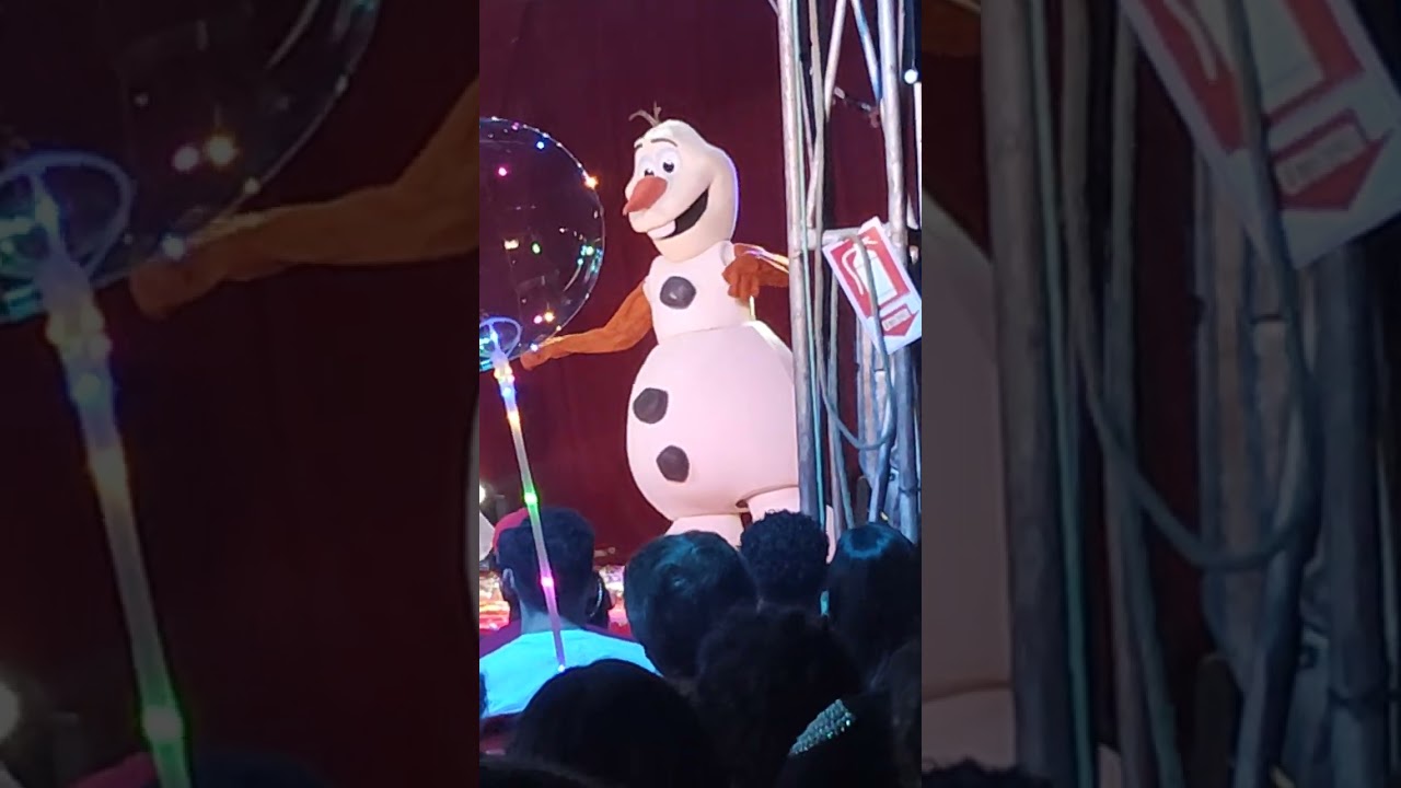 circo balão mágico apresentação Elsa filme Frozen #vlogs #