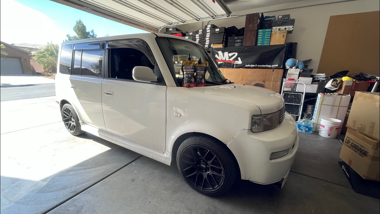 DIY: Gear oil / manual transmission fluid change on my 1st gen Scion xB.  See how EASY it is!
