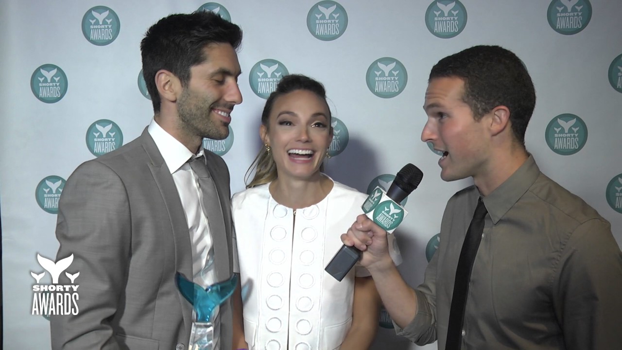 Nev Schulman and Laura Perlongo Winner Interview || Shorty Awards 2017