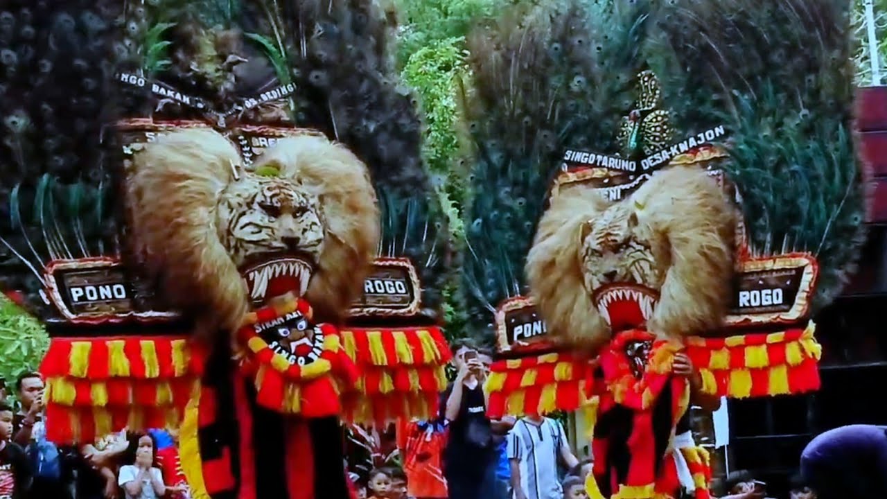 ATRAKSI DUEL REOG PONOROGO