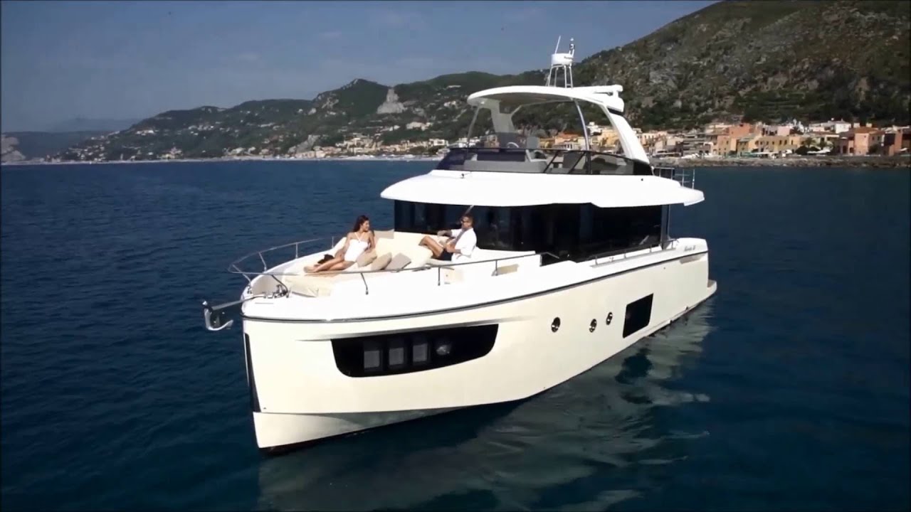 Absolute Navetta 52
