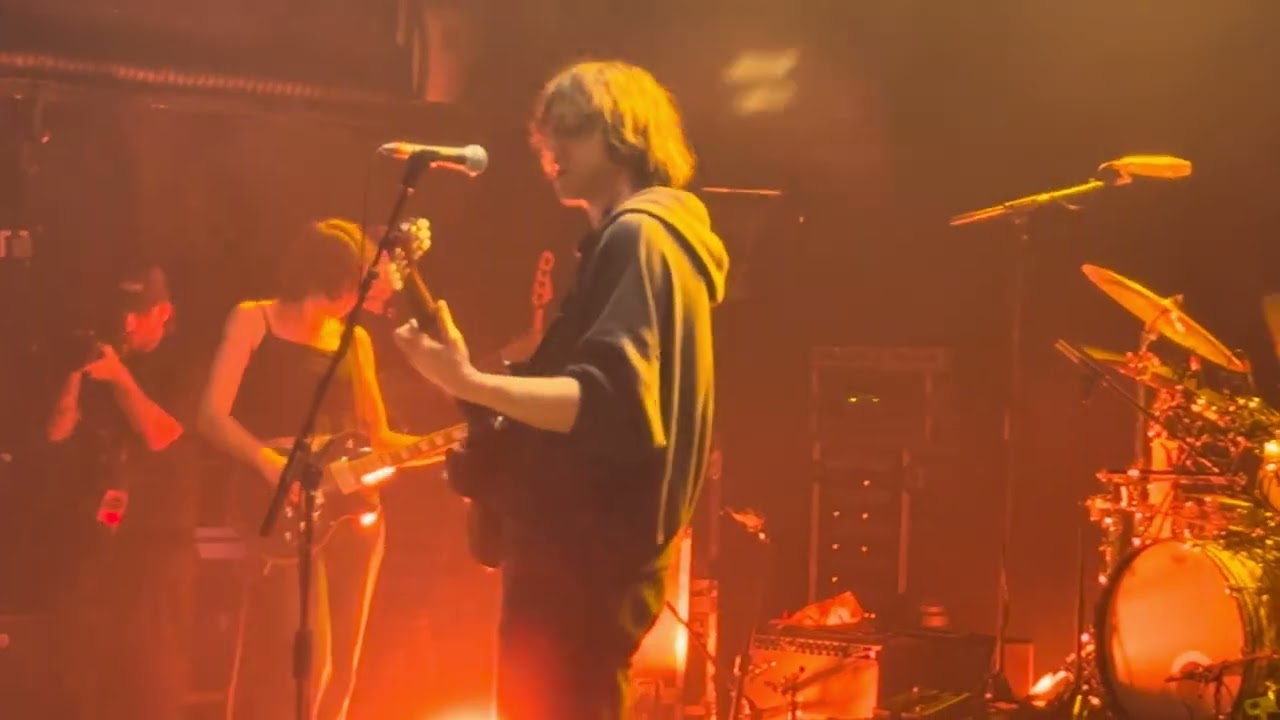 Geese - I See Myself @ Paris La Cigale 07/03/2026