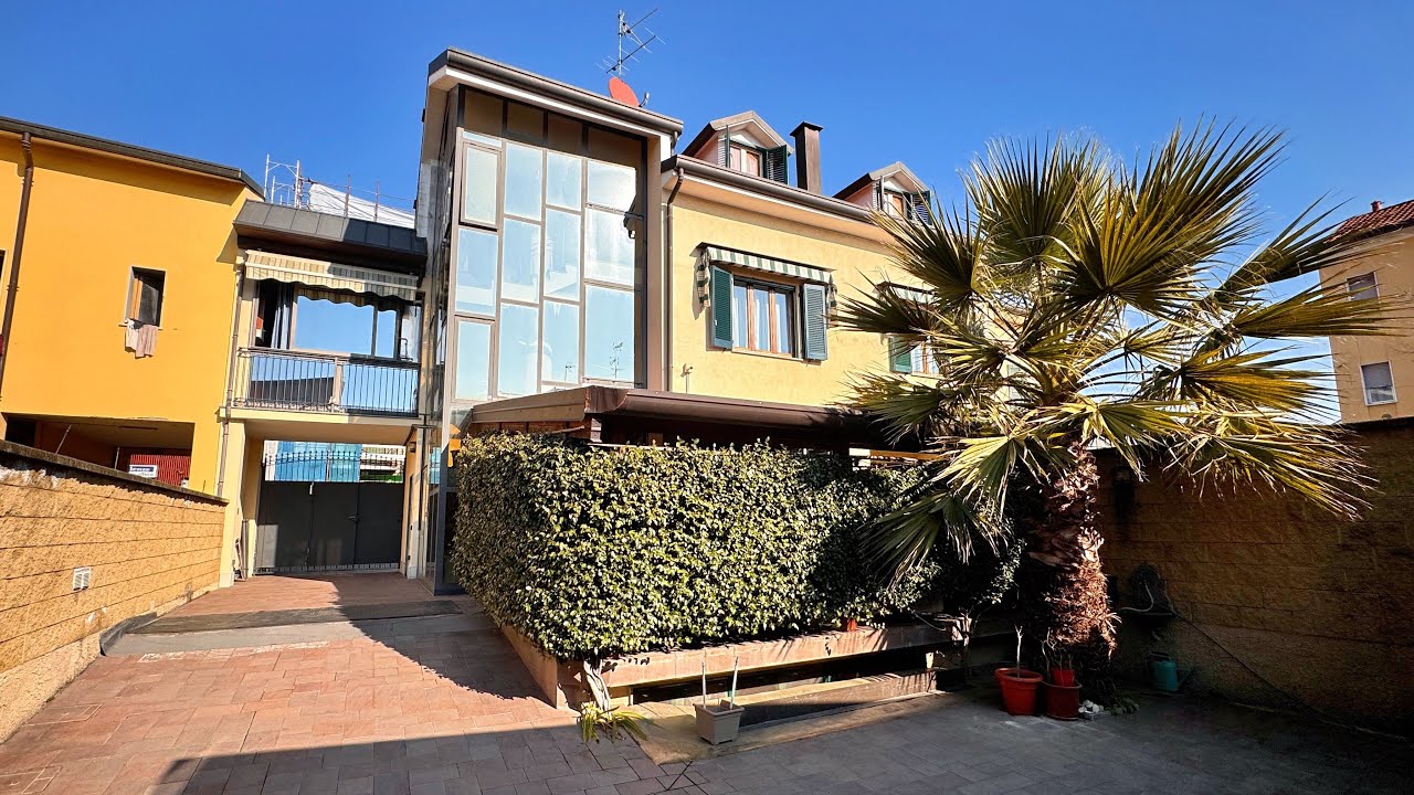 TOUR di una SPLENDIDA VILLA di 3 PIANI | Via Turati n. 25, Limbiate (MB)
