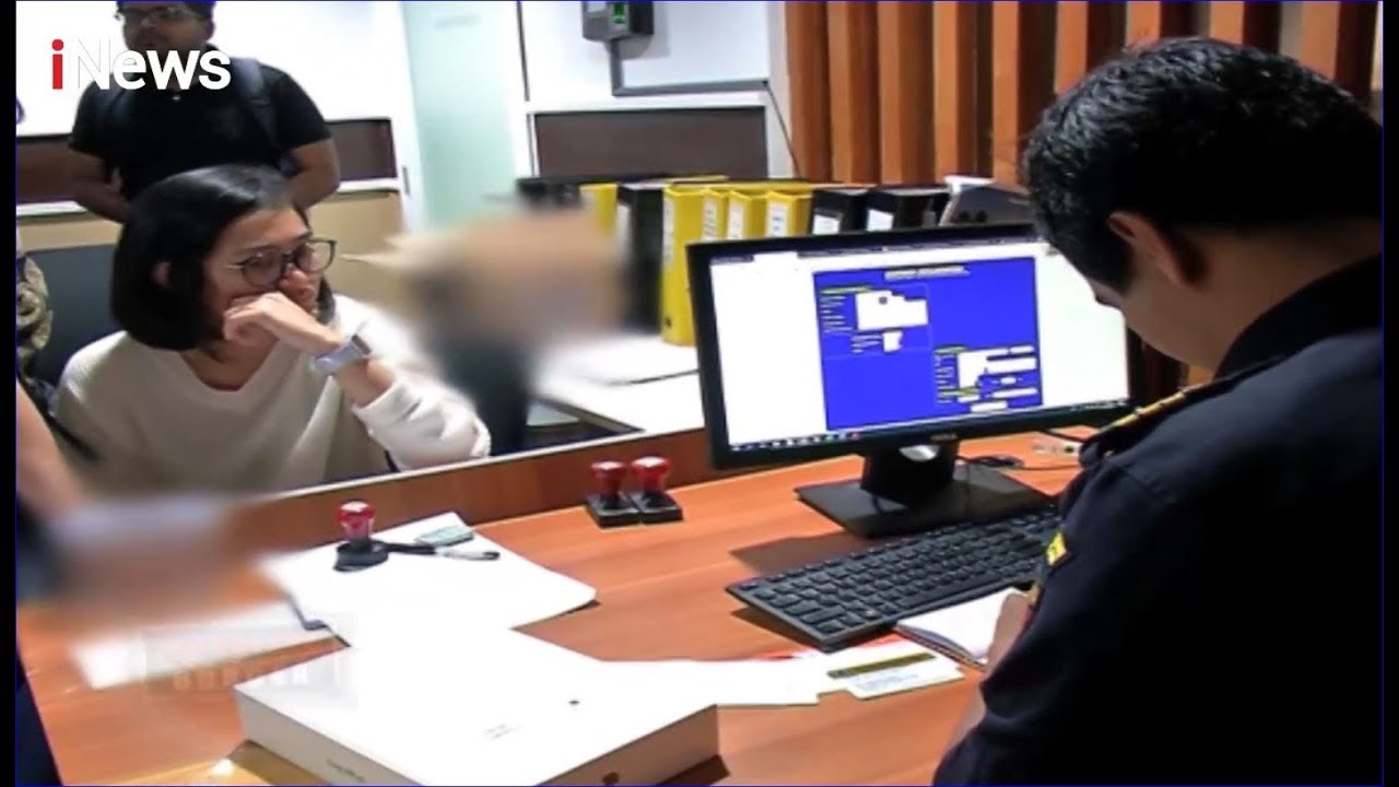 Bawa Barang Elektronik dari Luar Negeri, Wanita Ini Dikenakan Pajak Part 03 - Indonesia Border 02/11