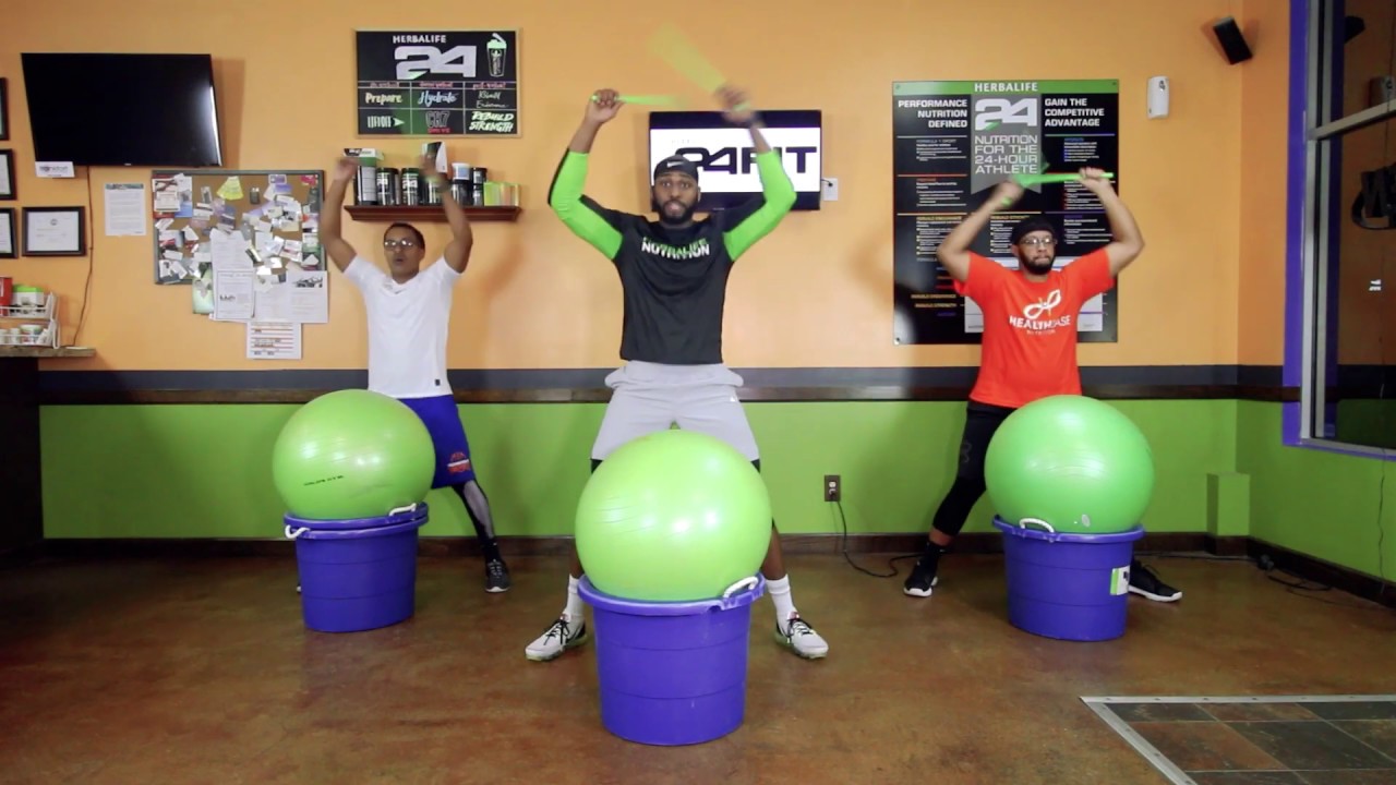 Cardio Drumming - Can't Feel My Face