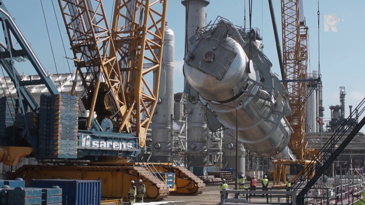Raffinaderij ExxonMobil breidt skyline uit met nieuwe toren