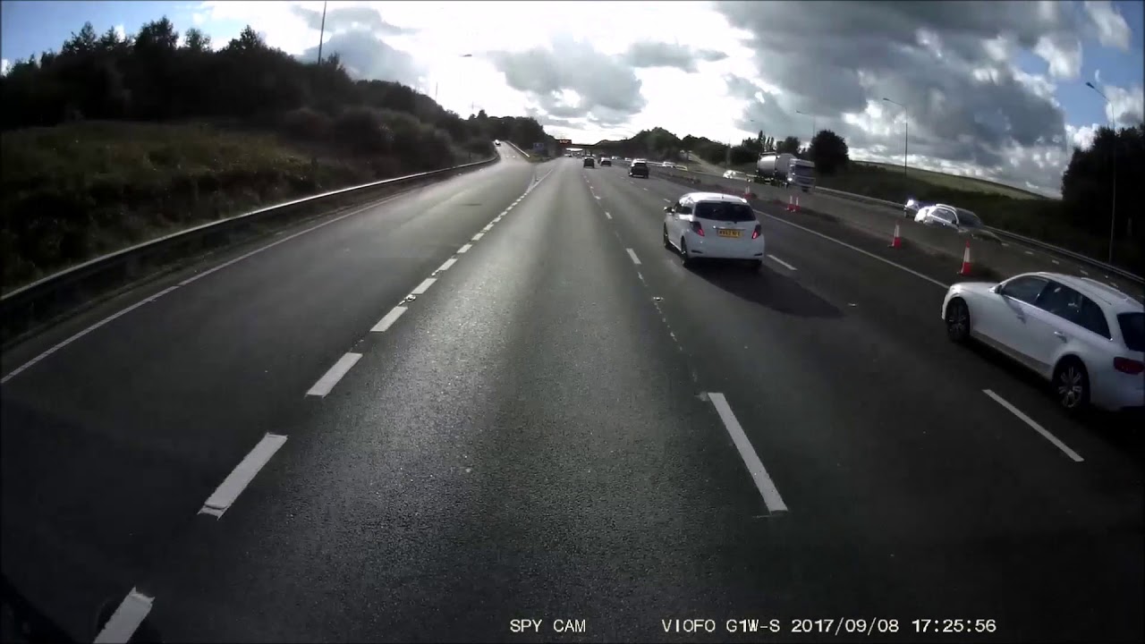 Motorway lane hogging at its very worst, keep left ???