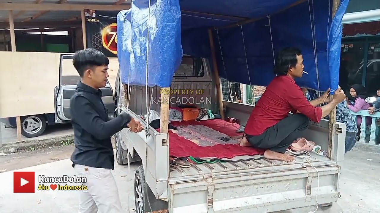 Cara Pasang Tenda Terpal Plastik di Mobil Pick Up untuk Mudik Keliling Lebaran