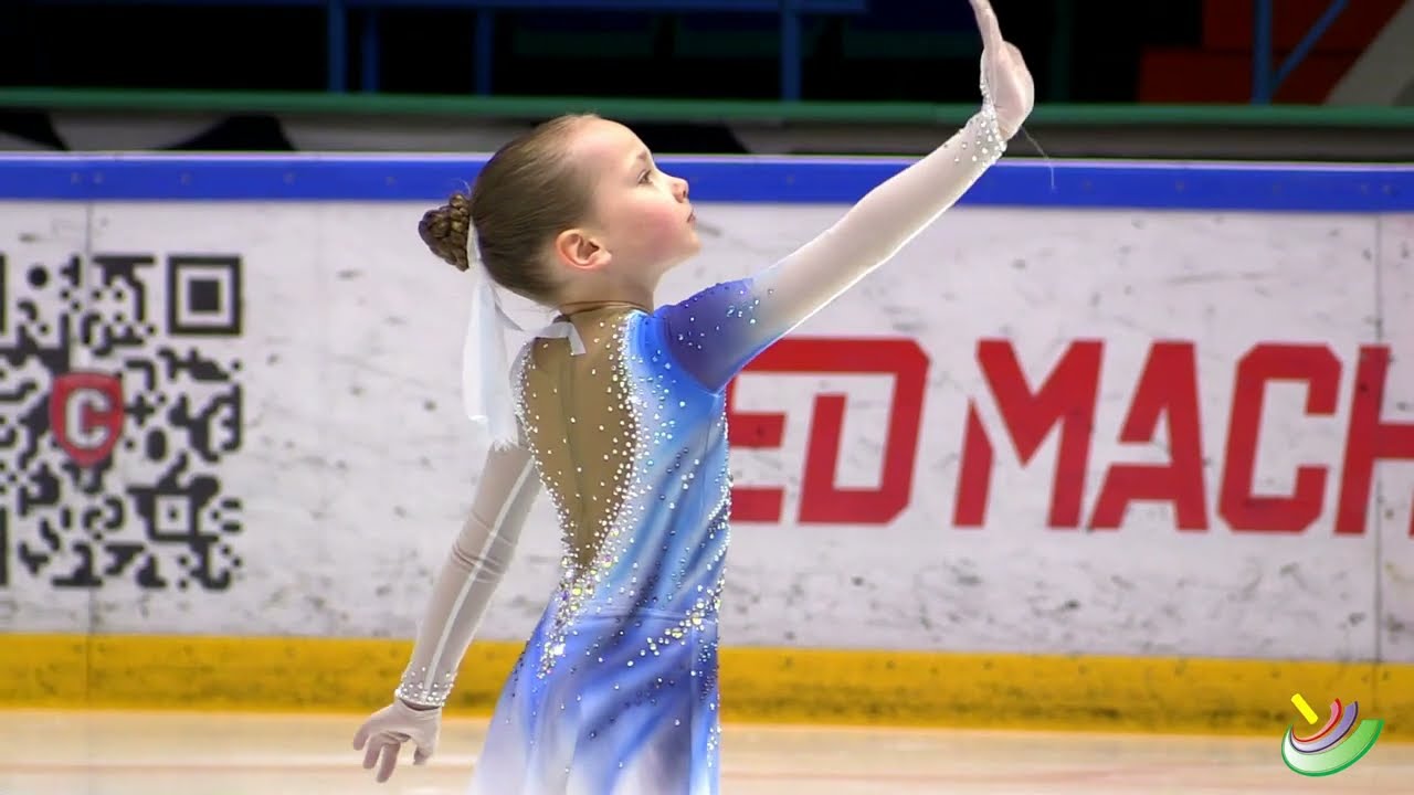 Лимонова Есения, 