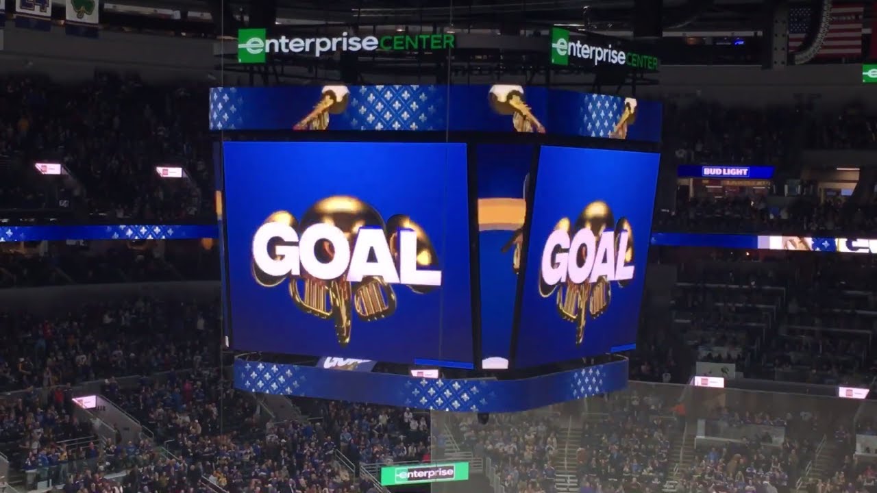St. Louis Blues Goal Horn Live + Towel Man #1 - 11/30/19