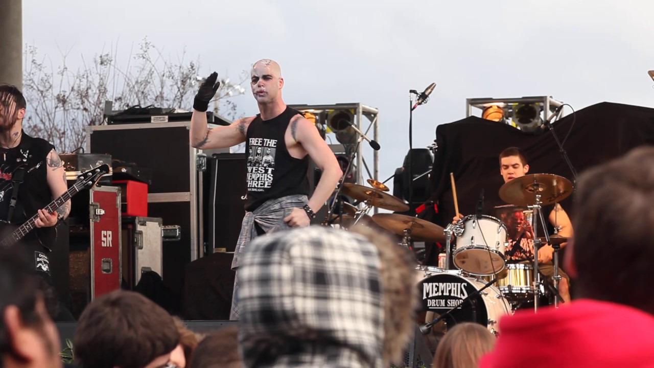 Gotham Road - Bits of Skin live at Minerva 2010 Tupelo, MS Michale Graves formerly of the Misfits
