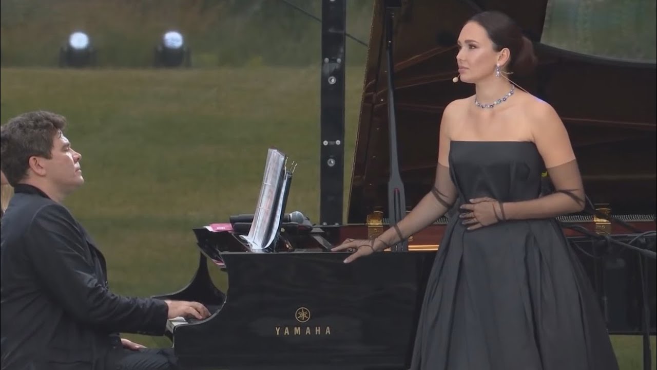 Aida Garifullina “How Beautiful it is here” Sergei Rachmaninoff “Здесь хорошо» С. Рахманинов