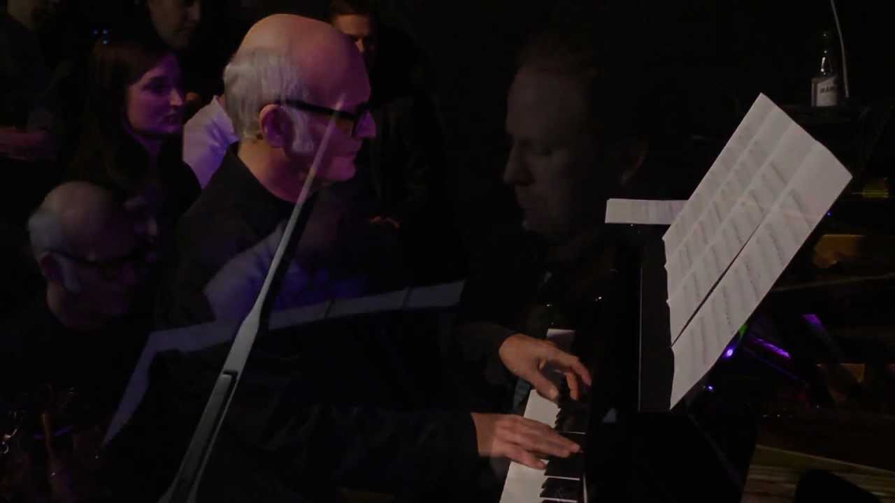 Ludovico Einaudi - Underwood (feat. Daniel Hope) [Official Live Performance Video]