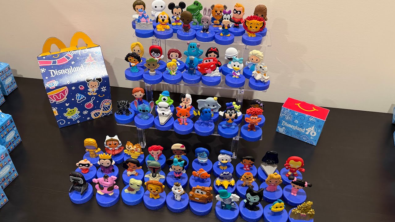 Набор из 70 игрушек из Happy Meal, посвященный 70-летию Диснейленда от McDonald&rsquo;s.