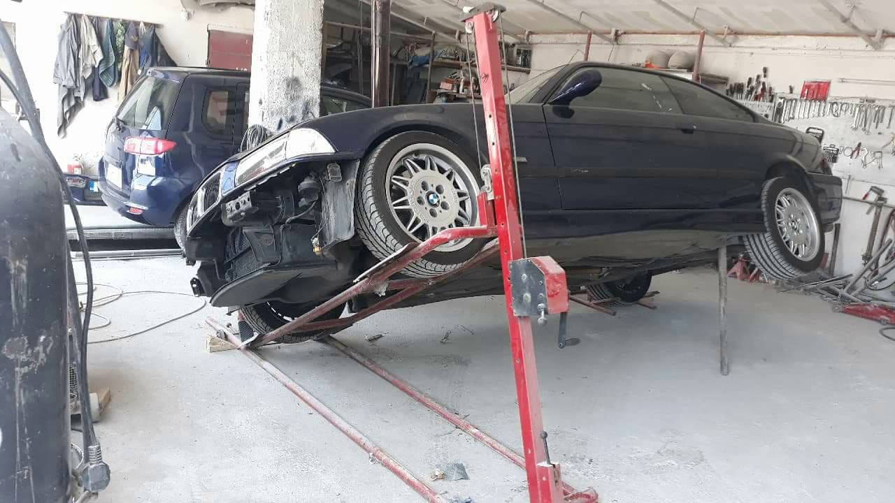 BMW E36 coupe restoration project.