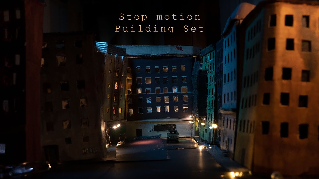 CREATING A MINIATURE CITY   /   Stop motion animation set