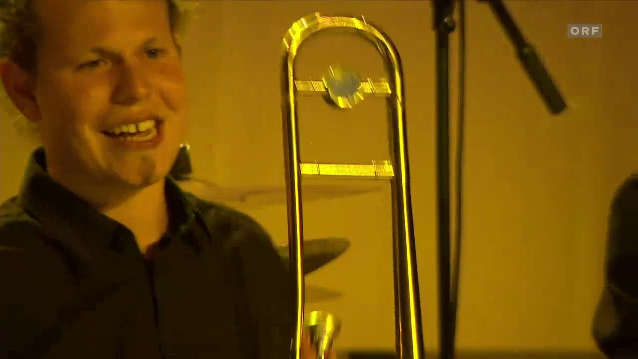 Martin Grubinger & The Percussive Planet Ensemble - Beirut