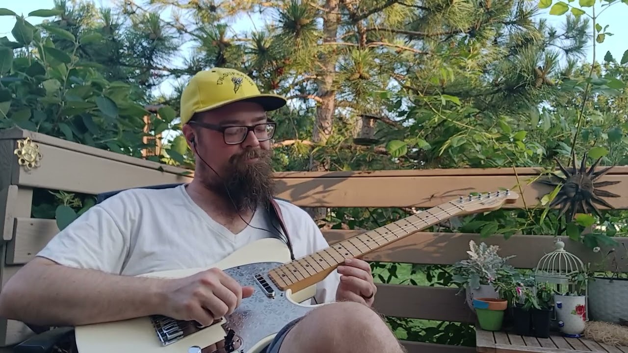 #DreamBlues Relaxing Guitar on the Deck #chillmusic #chillblues