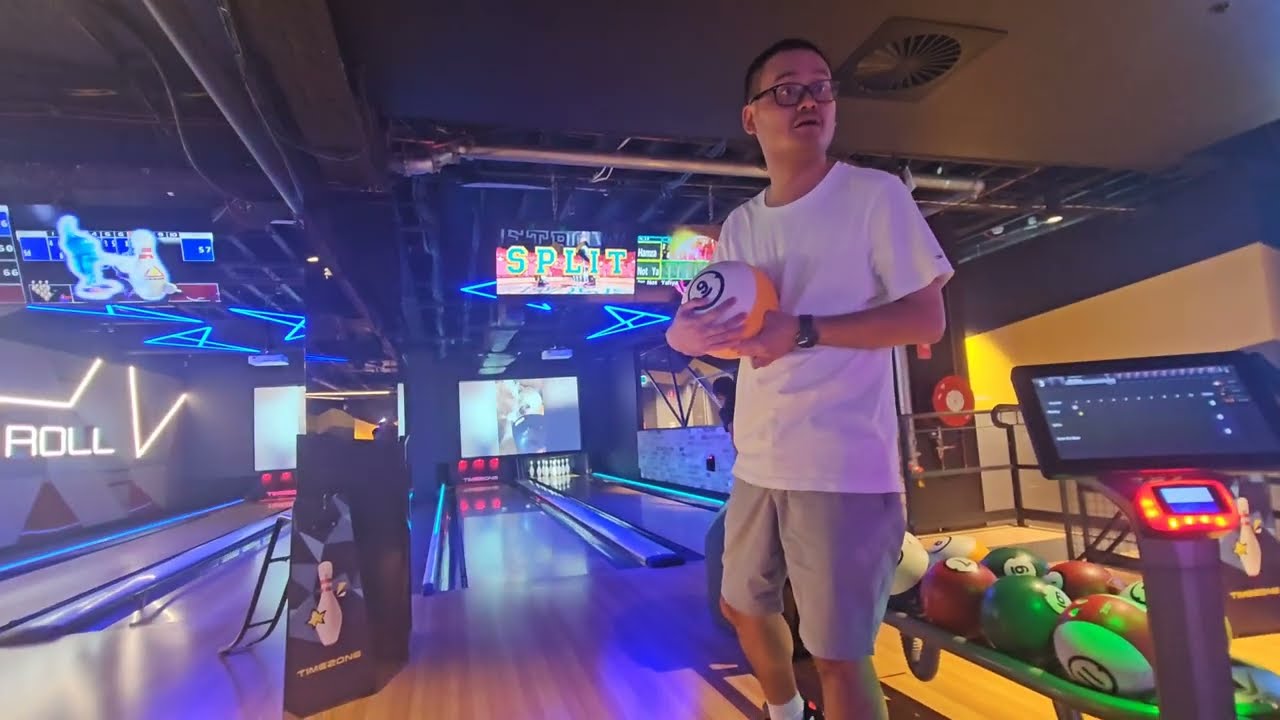 This Guy @NicerIdeology15 Once Again Wins in Bowling at Timezone Parramatta